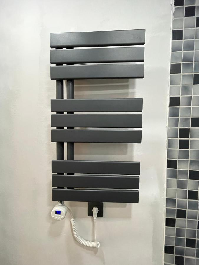 Bright: Flat With Balcony - Kitchen - Free Parking Lejlighed Berlin Eksteriør billede